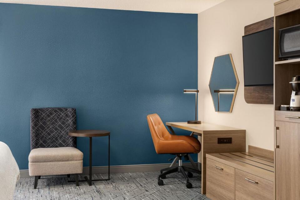 Holiday Inn Express - Bowling Green By Ihg Экстерьер фото